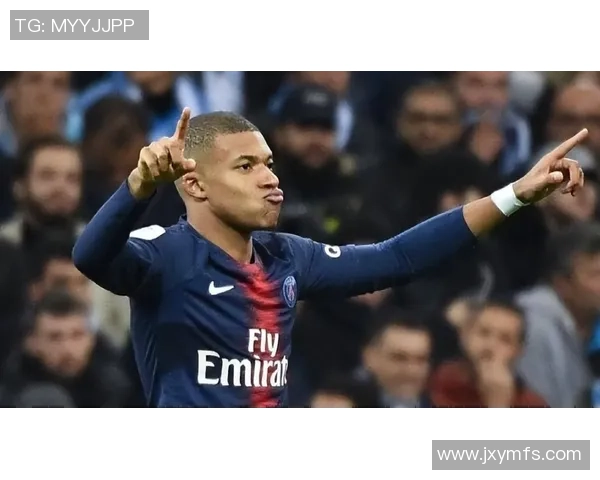 足坛巨星别名揭秘 从梅西到C罗背后的故事与意义