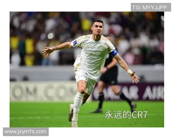 足球场上最帅的C罗瞬间展示 他的迷人魅力引领全球球迷热潮